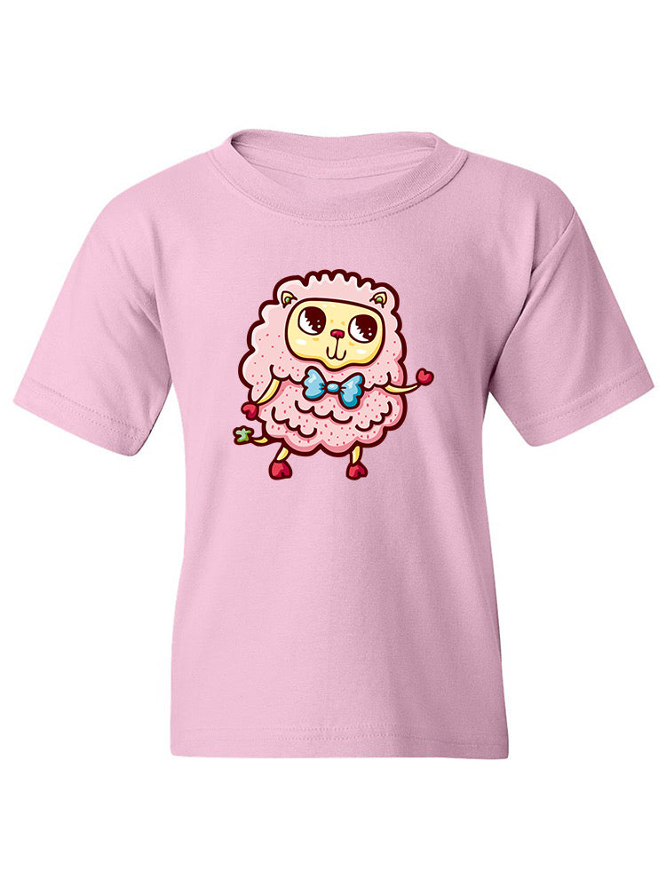 A Cute Sheep Looking Up T-shirt -Image by Shutterstock