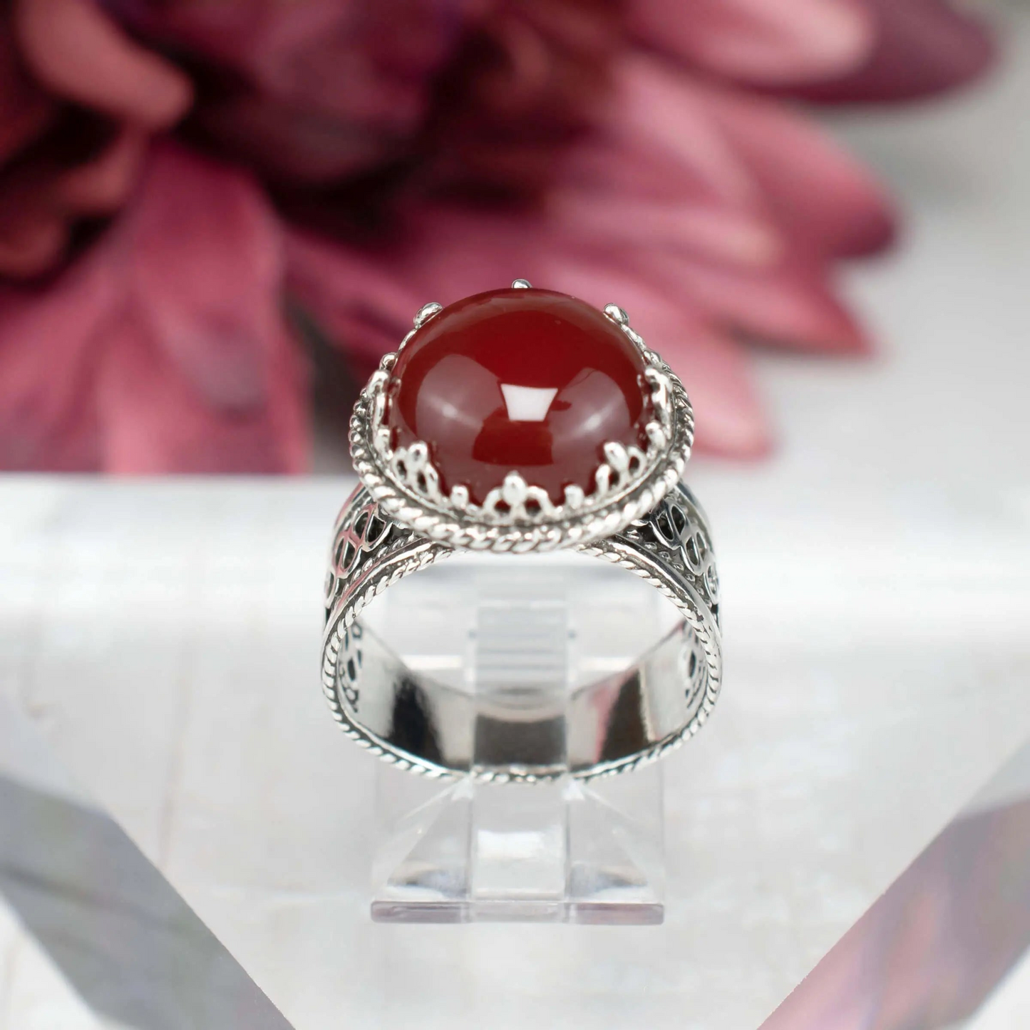 Filigree Art Carnelian Gemstone Women Silver Cocktail Ring